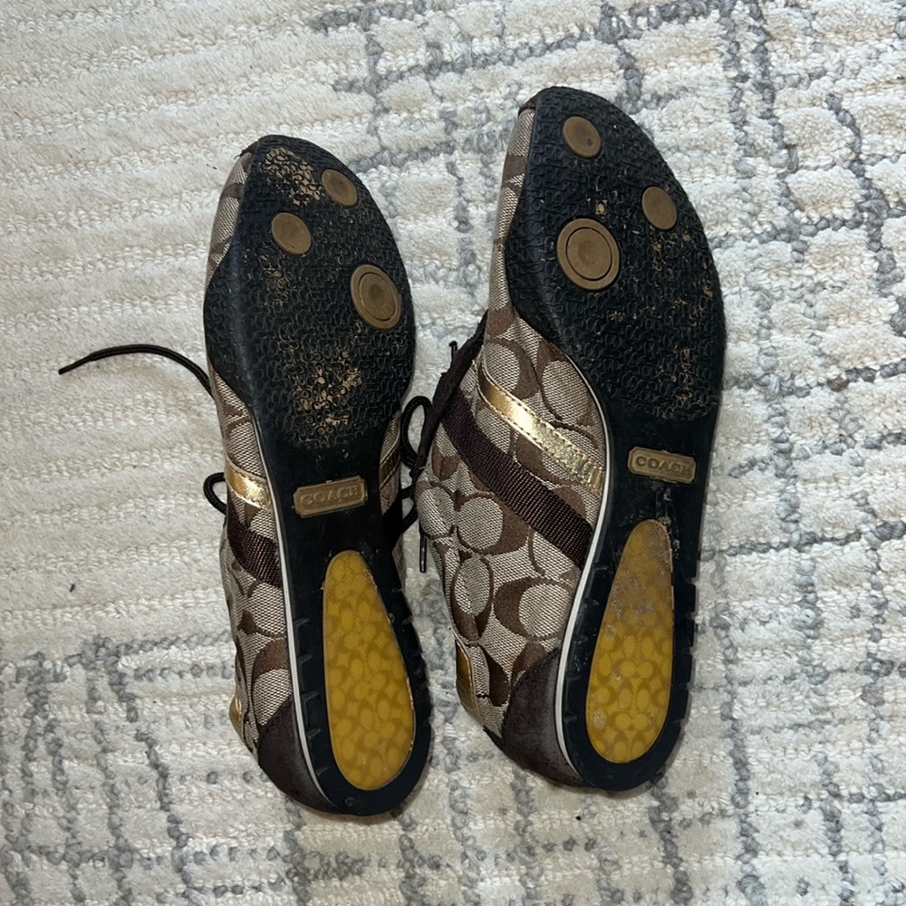 Preloved - Authentic Coach Sneakers - Size 9 - Picture 4 of 7